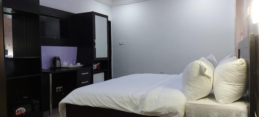 Peace Media Hotels Gwarimpa