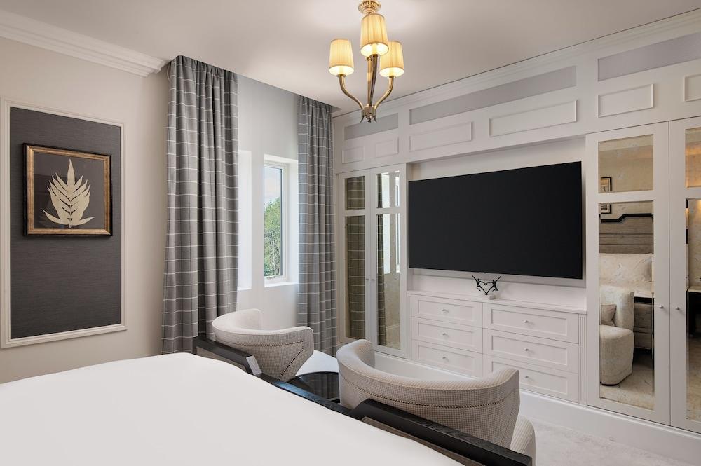 Fairmont Windsor Park