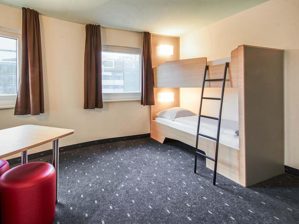 B&B HOTEL Würzburg-City