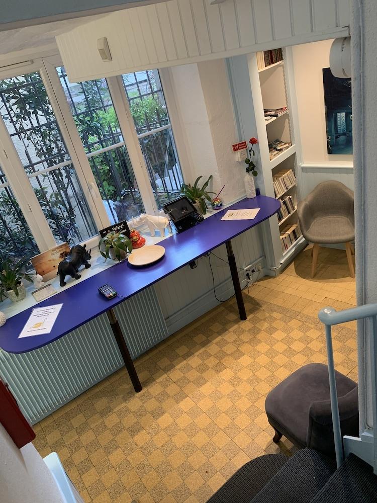 Initial by balladins, hôtel Broisin