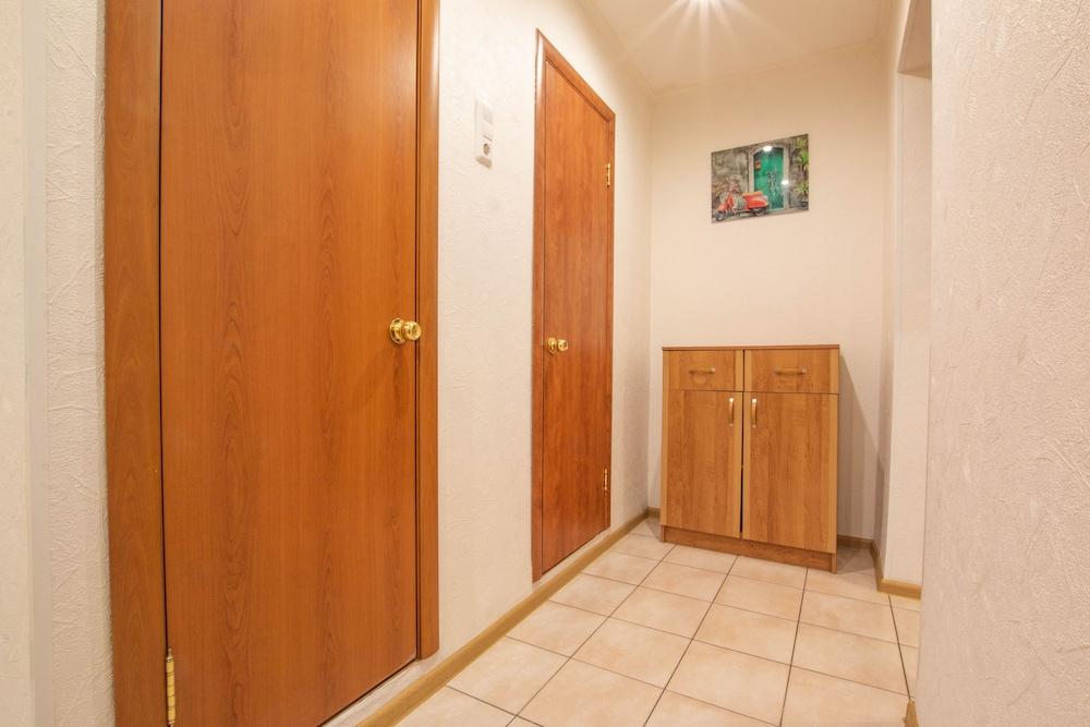 Apartment on Vesny 17