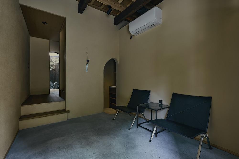 Anjin Gion Shirakawa