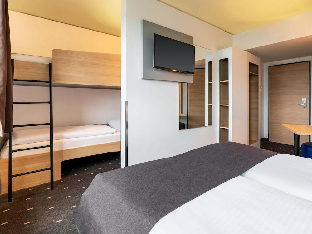 B&B HOTEL Stuttgart-Airport/Messe