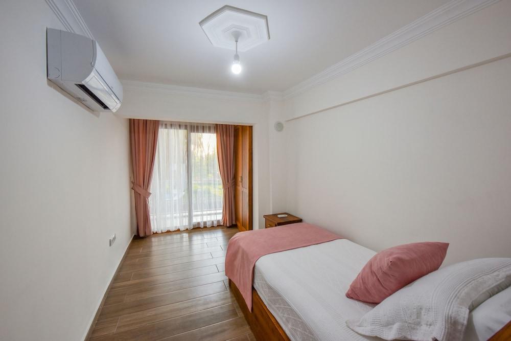 Infinity Rainbow Villa