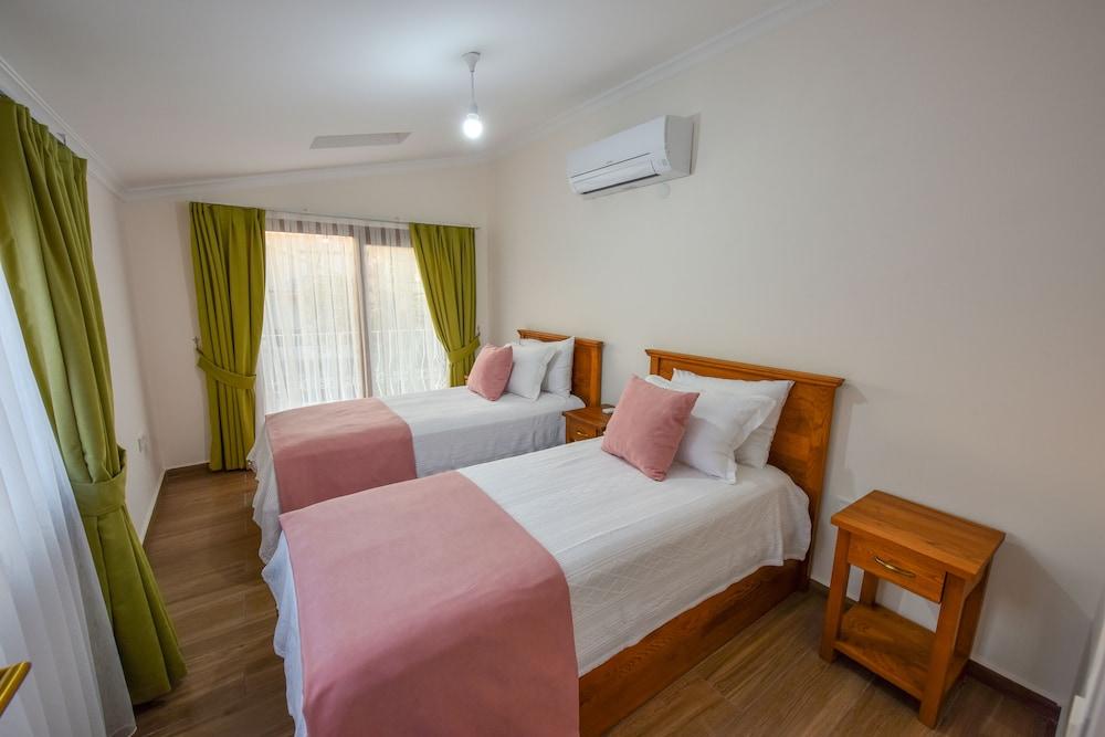 Infinity Rainbow Villa