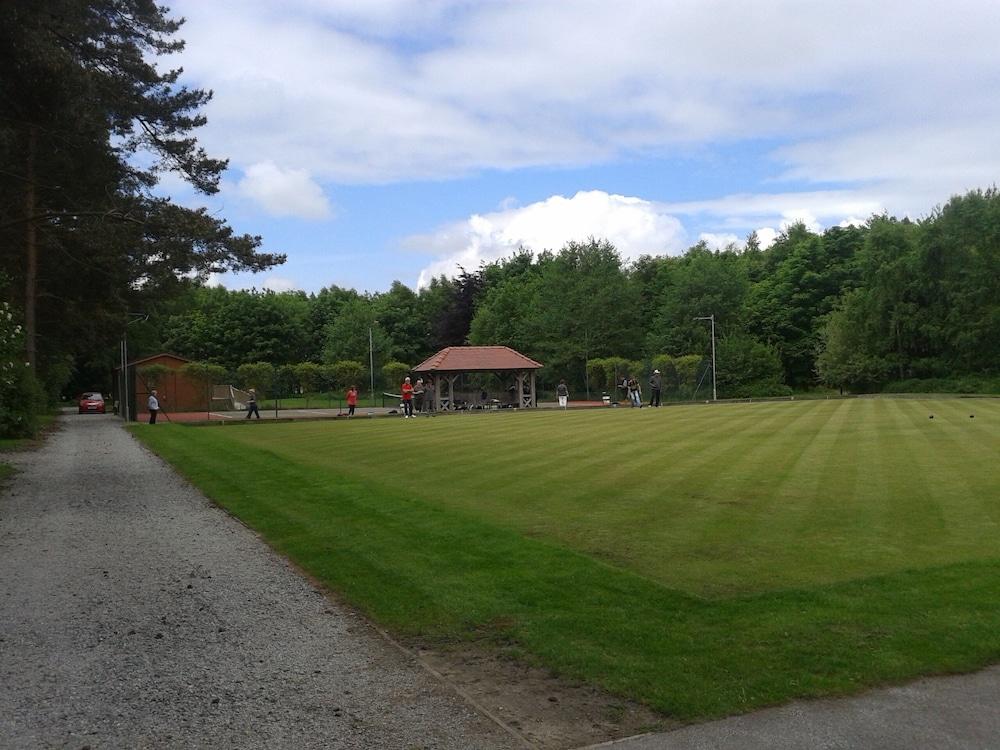 Hollicarrs - Stag Lodge