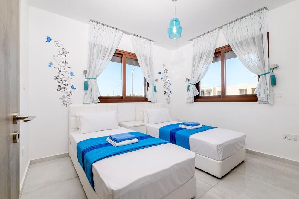 Serenity Seafront Villa