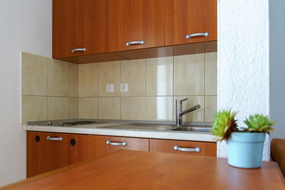 Apartment Studio With Sea View for 2-3 People