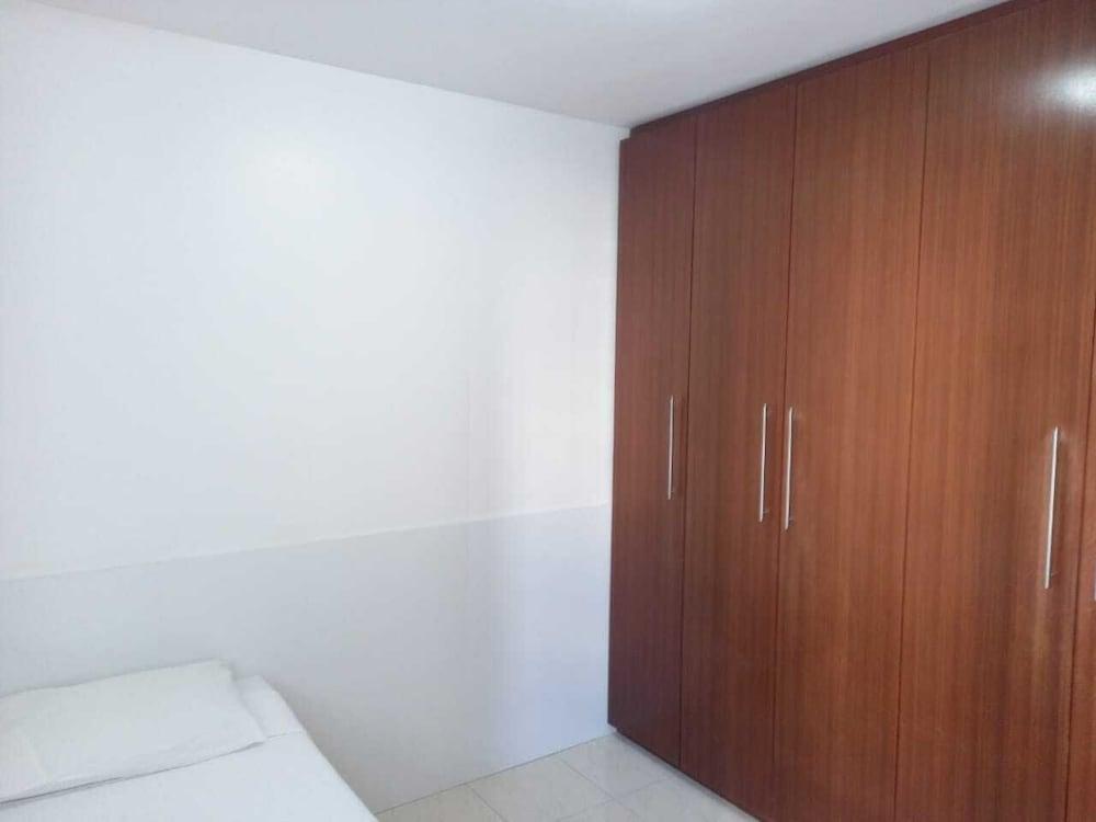 Edifício Canoa Pajuçara - Apto 302