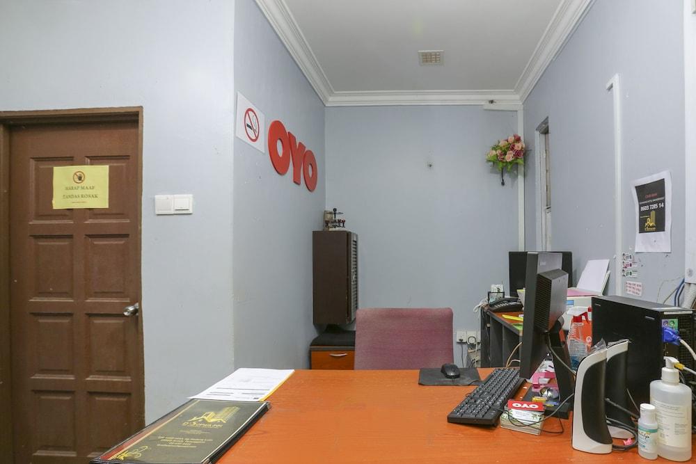 OYO 90145 D'sofwa Inn