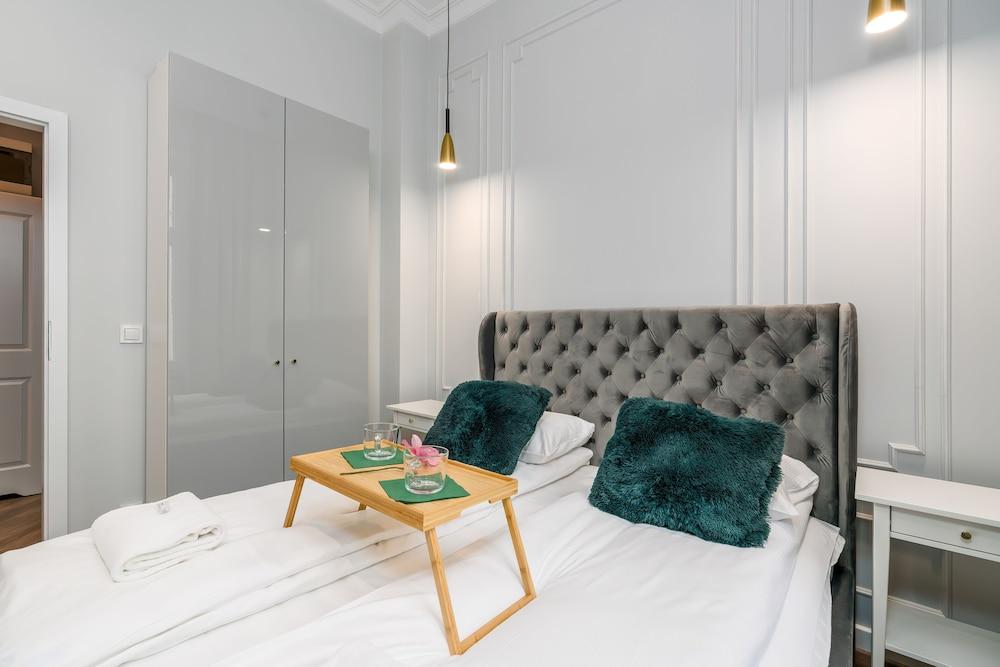 Apartment Poznan Garbary 31