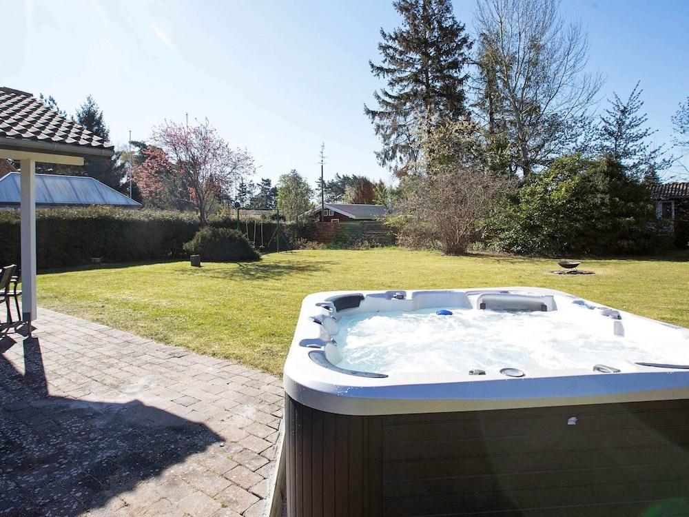 Holiday Home in VÃ¦ggerlÃ¸se