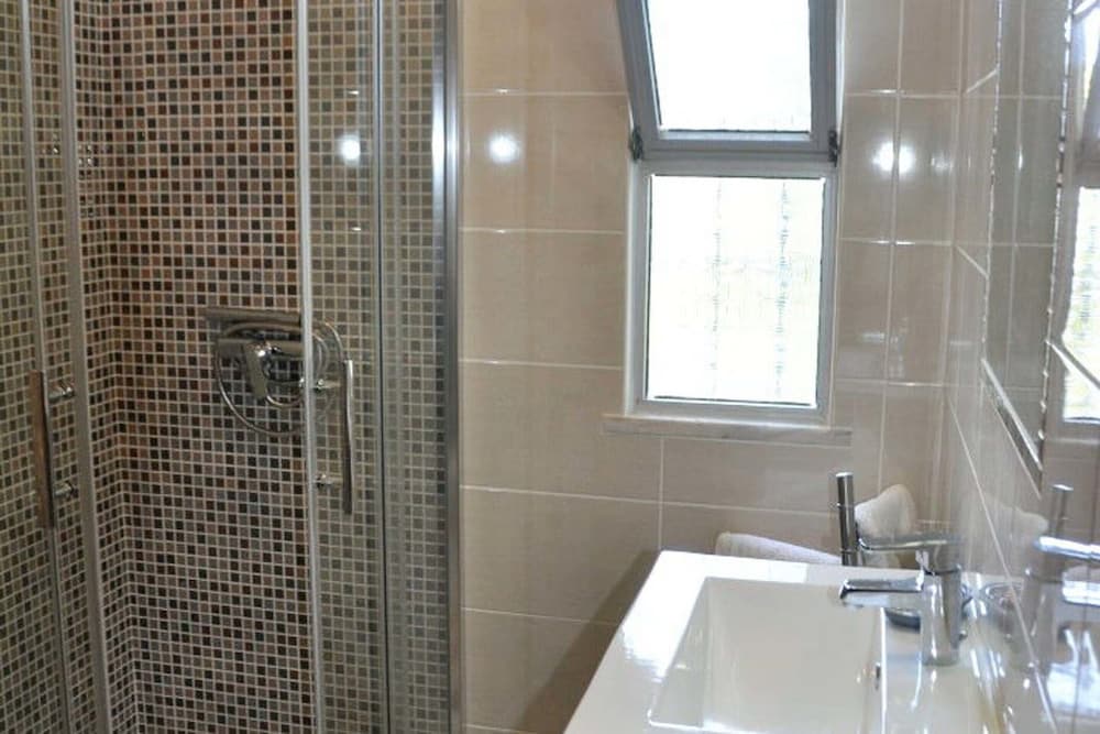 Villa in Vilamoura Near Beaches and Golf