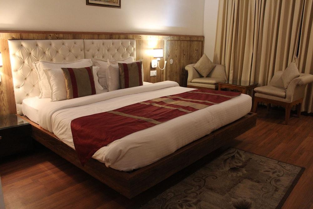 Aaroham The Watergate Hotel