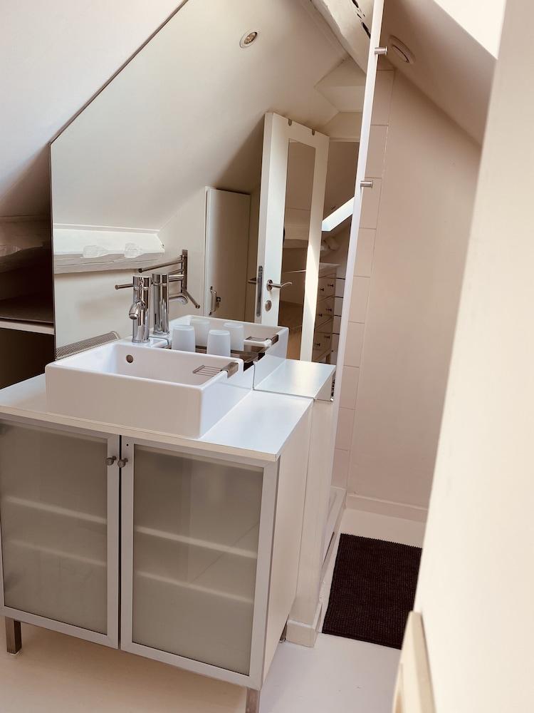 La Garçonnière de Wiertz – Esc’Appart