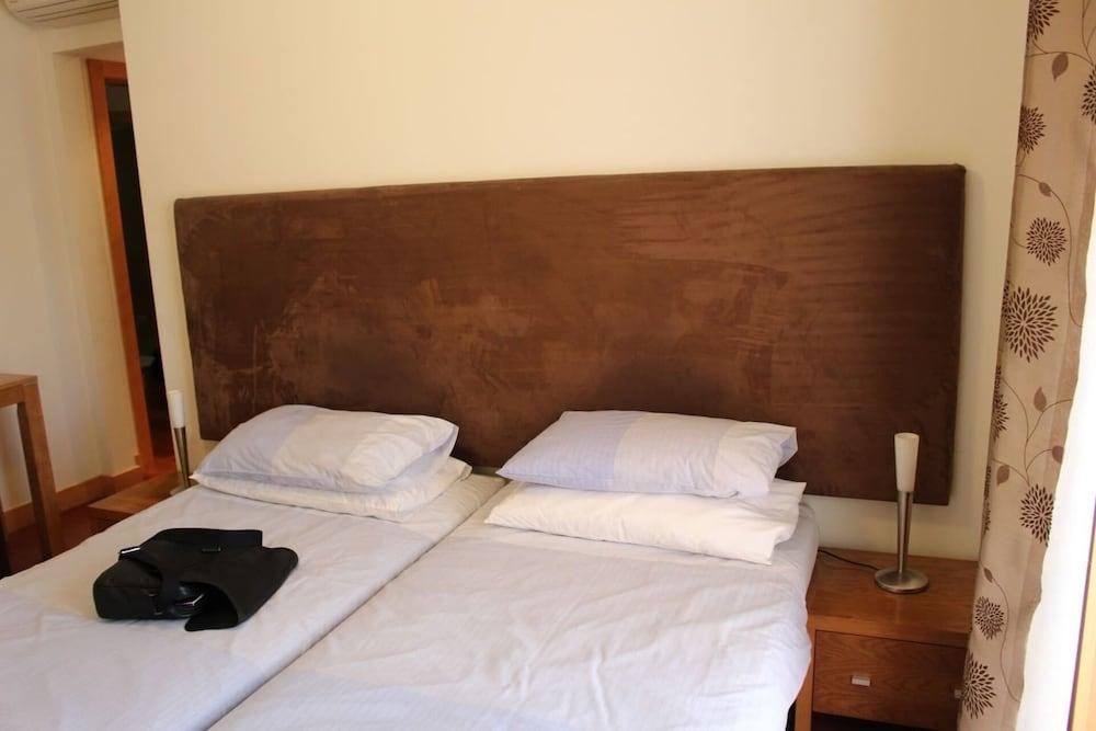 Charming 3-bed Apartment in Albufeira