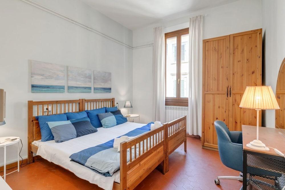 San Lorenzo Apartments