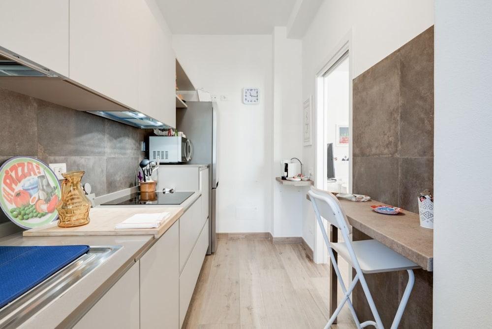 Ponte Vecchio Bright Flat