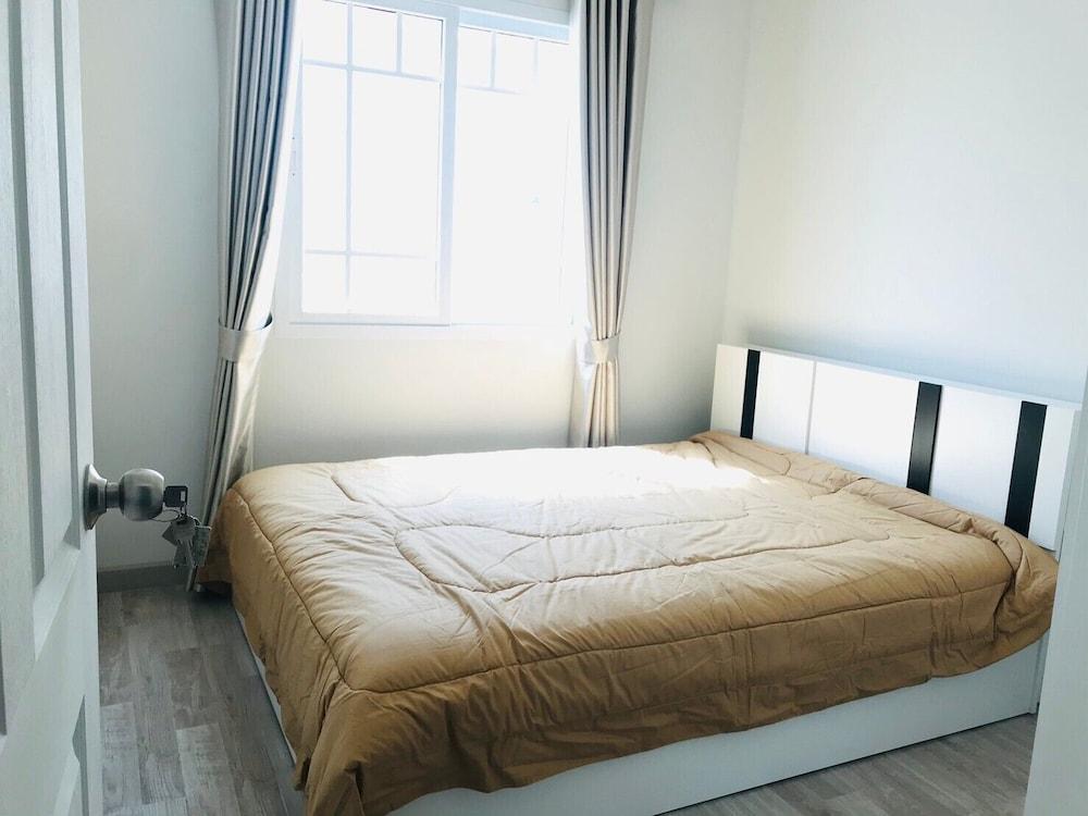 Bristol Park by 3 Angels