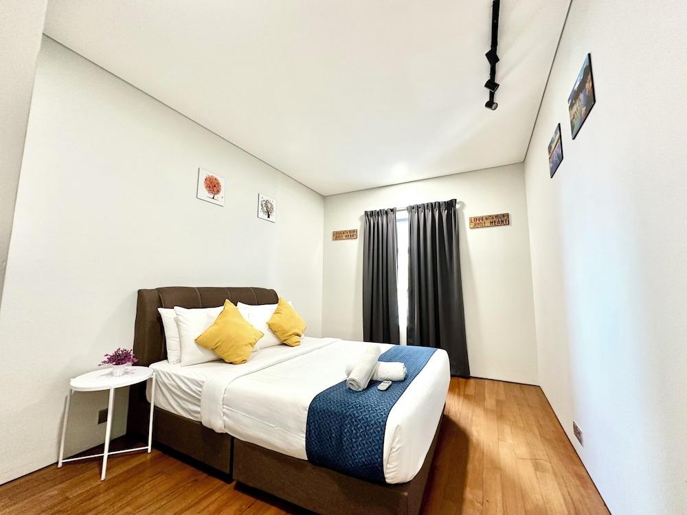 KL Sky Suites KLCC by SA