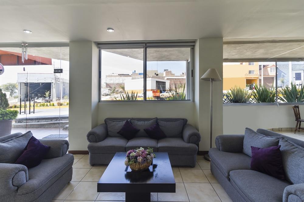 Capital O Plaza Galindo