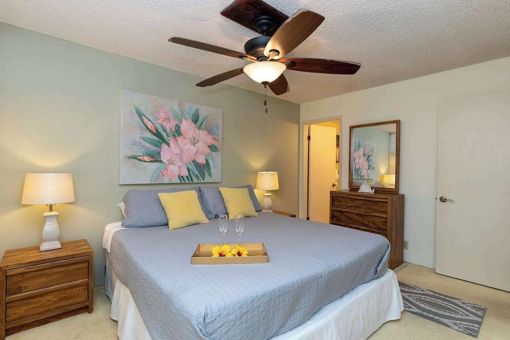 Sea Village #2304 Ocean Front Complex