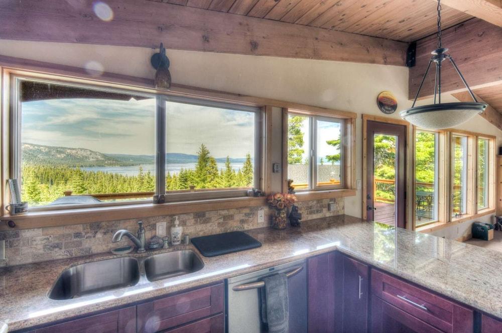 Chamberland Getaway Lake Views w/ Deck!