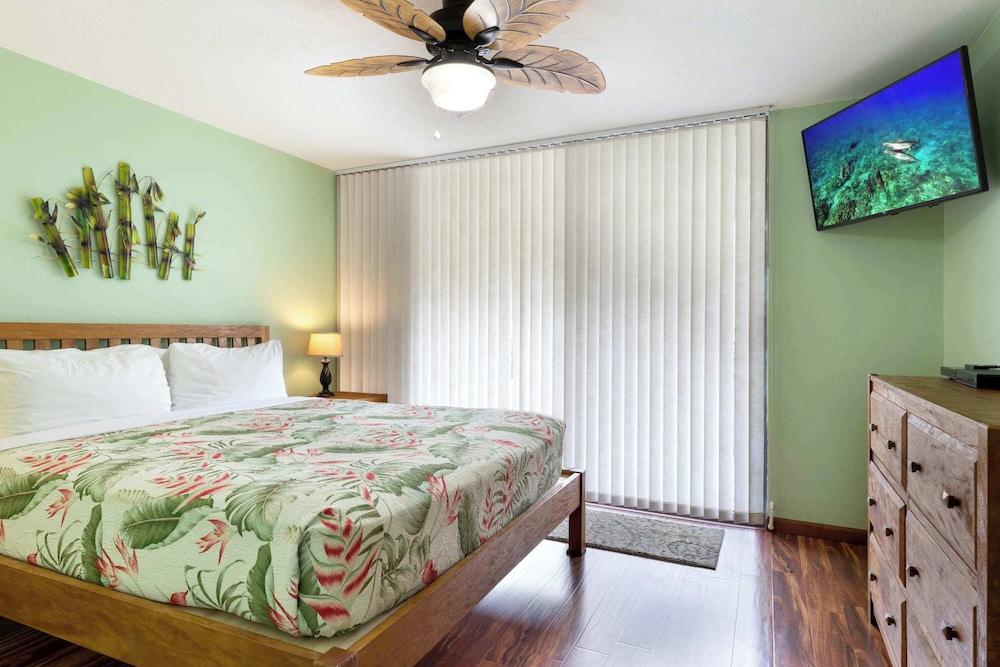 White Sands Village #120