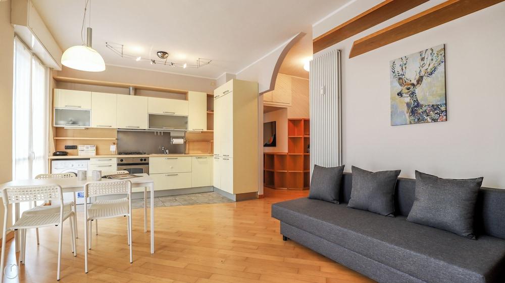 Italianway - Dei Tulipani 4