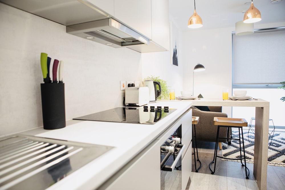 The City Chic Boutique Apartments