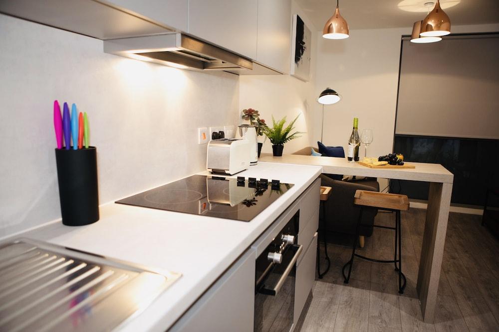 The City Chic Boutique Apartments