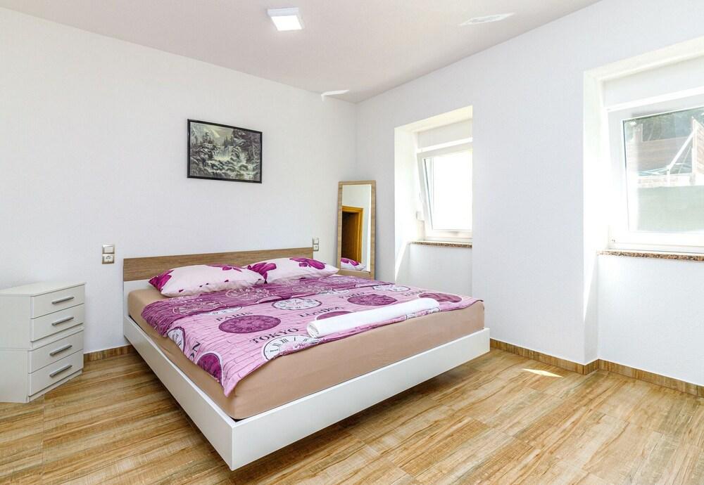 Beba Pool and Sauna House