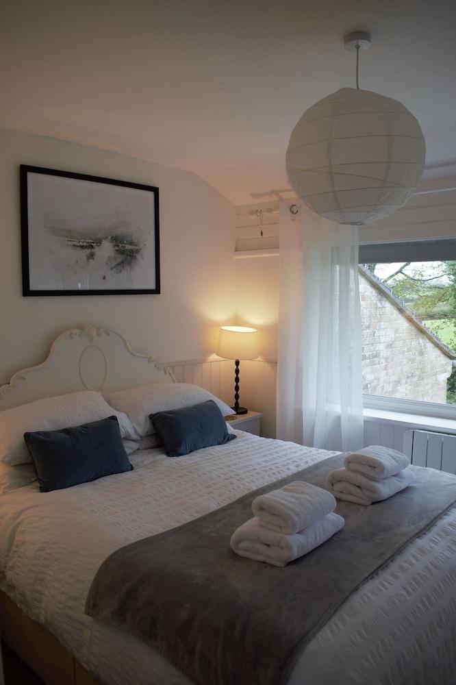 Karah Retreats - Ictis House