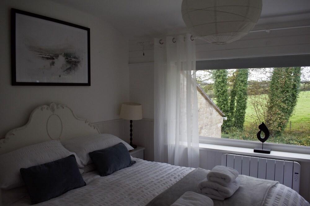 Karah Retreats - Ictis House