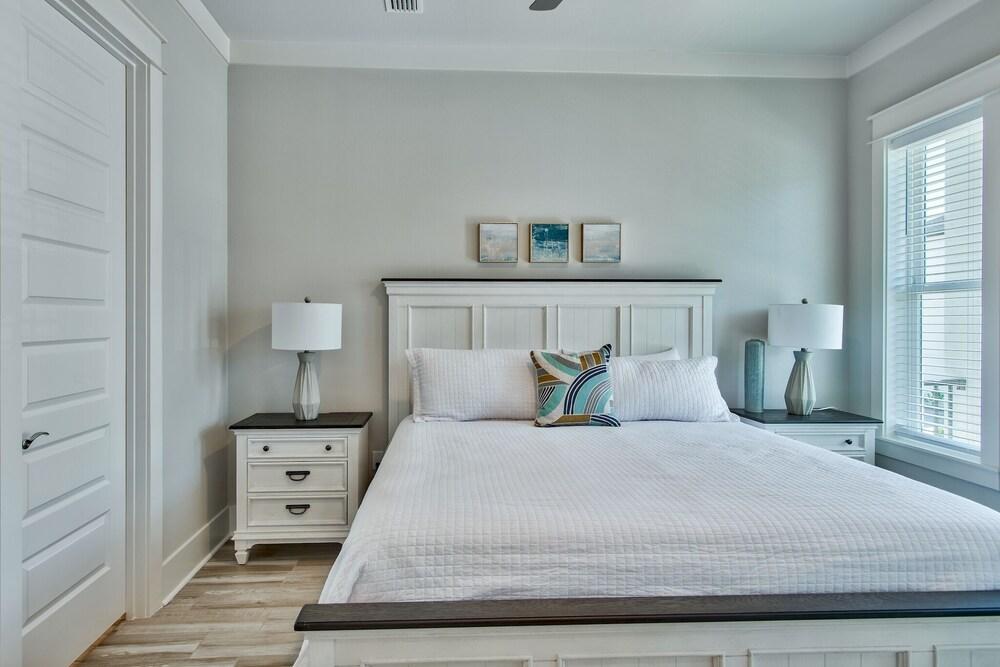 Shearwater Chateau Golf Cart Pool