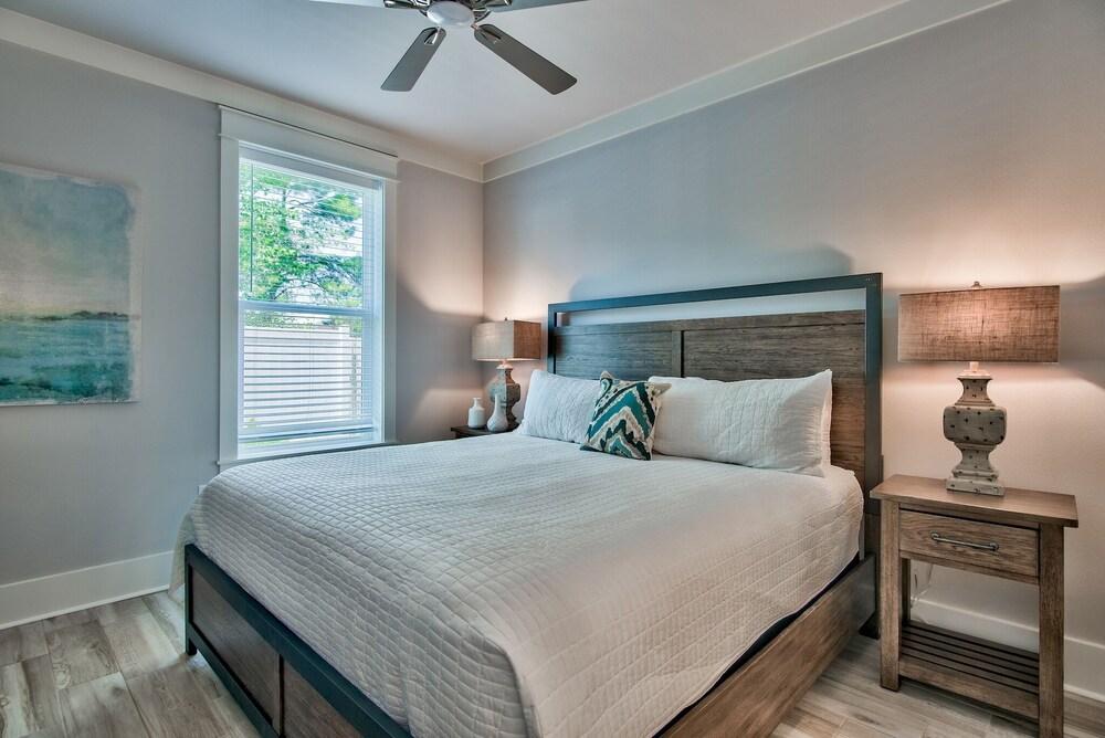 Shearwater Chateau Golf Cart Pool