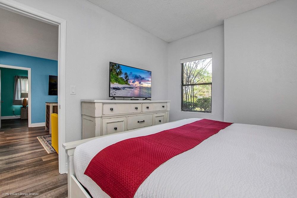 Stylish Condo CDC Standards Private Balcony 2BD 2BA 6en165