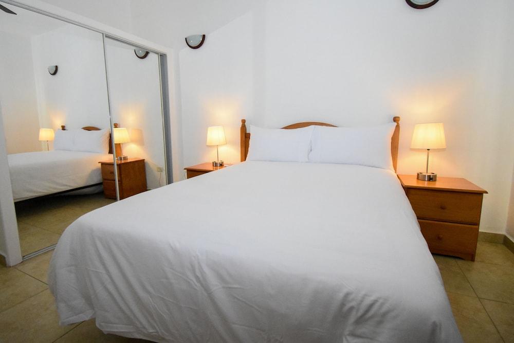 Lord Nelson Hotel & Residences