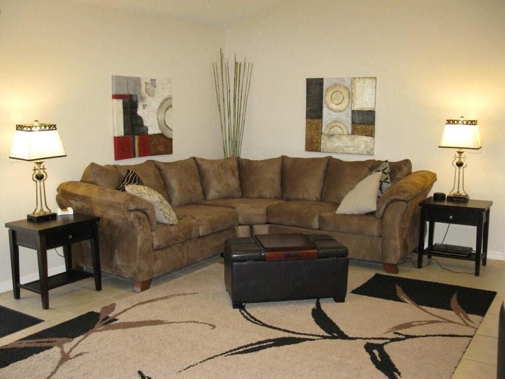 Ref 20 3 bed Home With Private Pool Pet Friendly