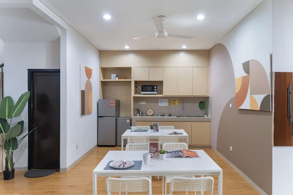 Cove Urooms Panglima Polim