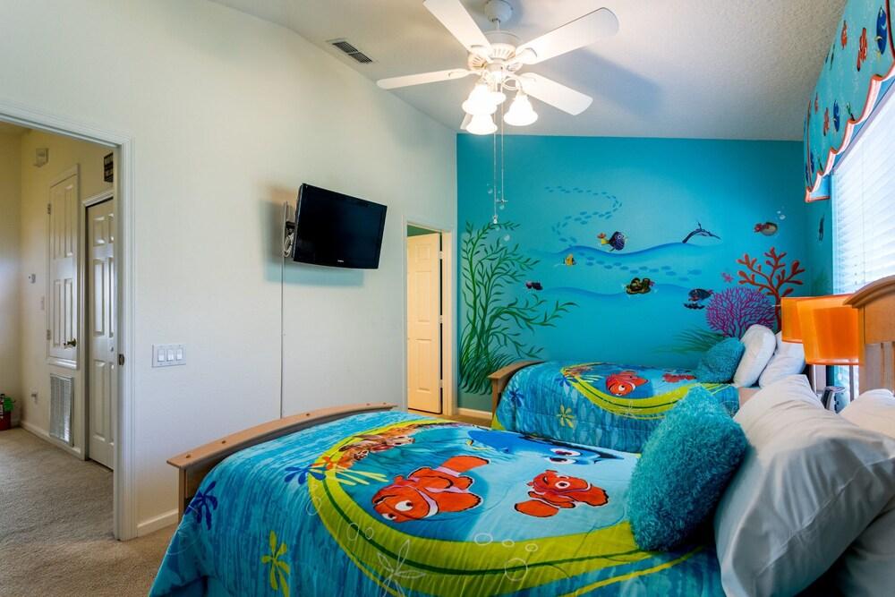 10 Mins to Disney, Gated Resort, Splash Pool