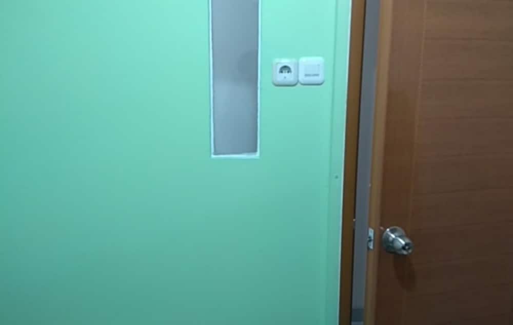 Eiffel Residence Cideng - Female Only