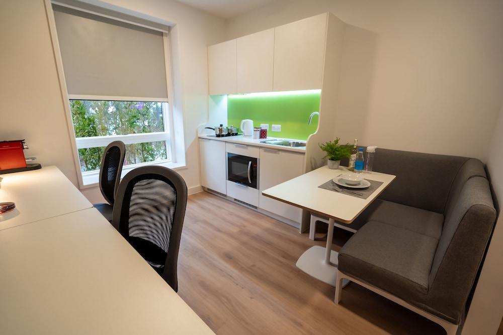 City Centre Studio - Sparkford Road