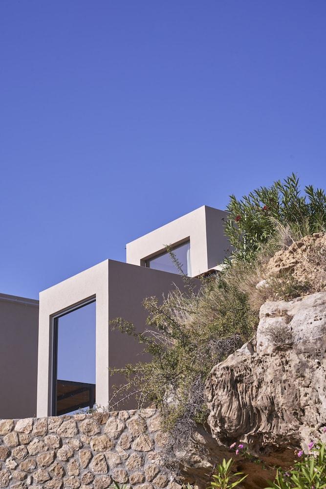 Celestial All Suites