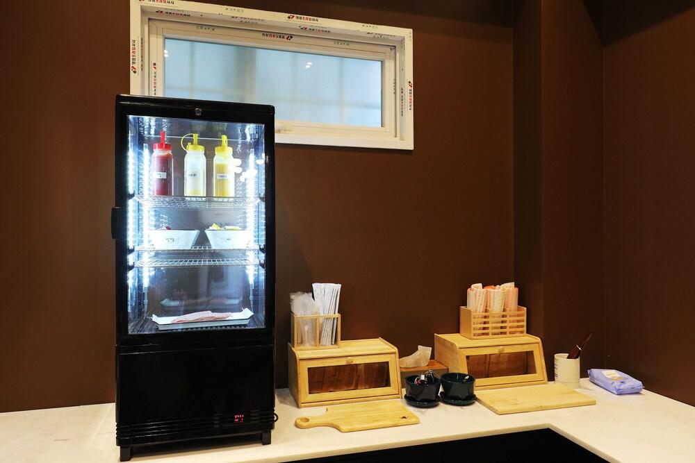 Hotel In Modern Cheongju Terminal