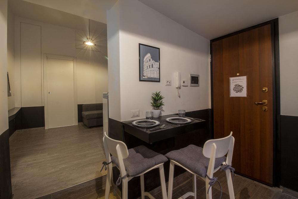 Piazza Vittorio Emanuele NETFLIX Studio