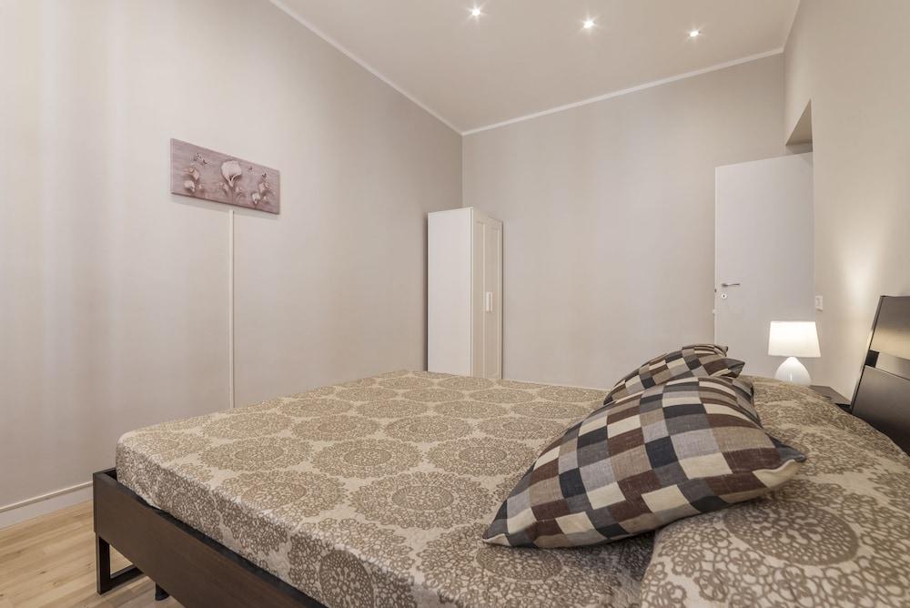 Vittorio Emanuele Apartment