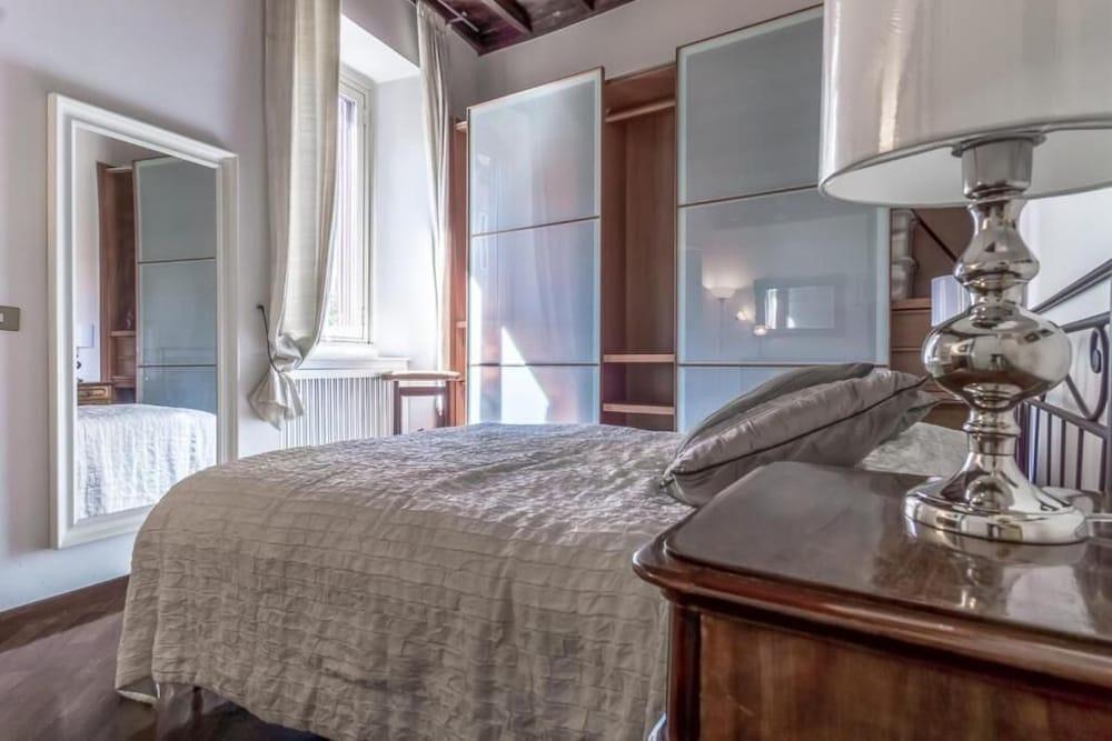 Trastevere Design Flat