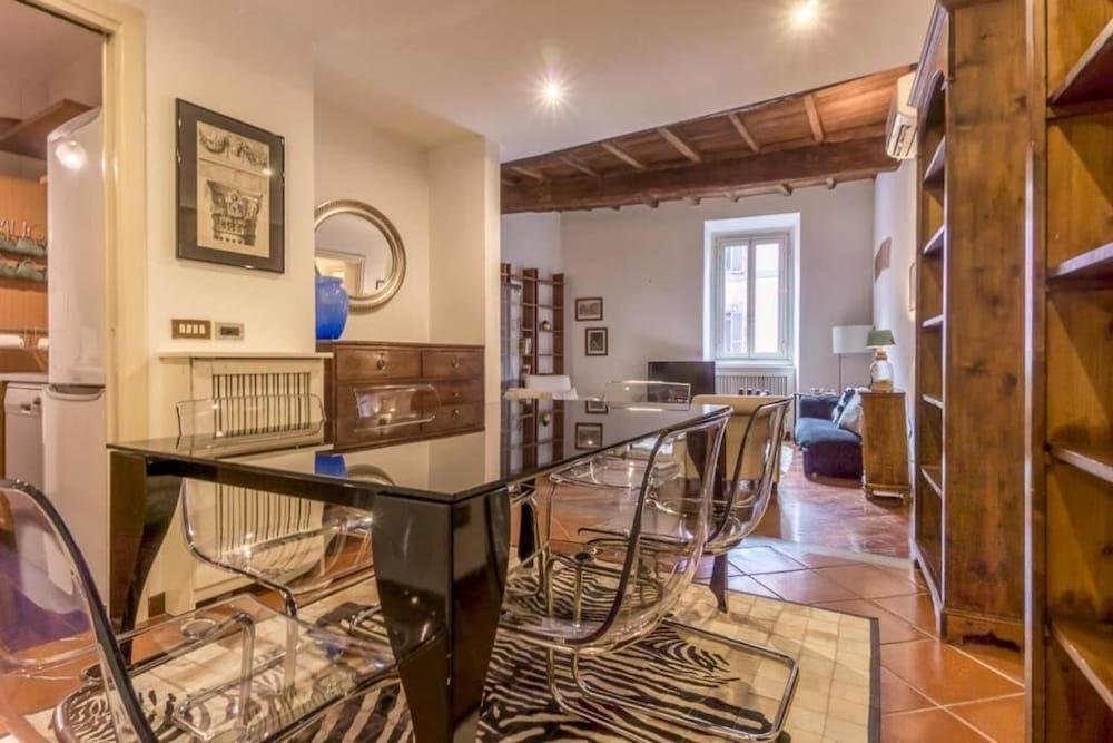 Trastevere Design Flat