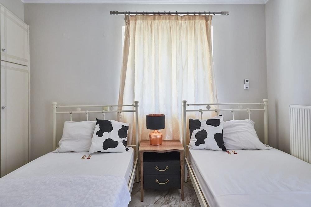 Harmony Vale- Anavissos